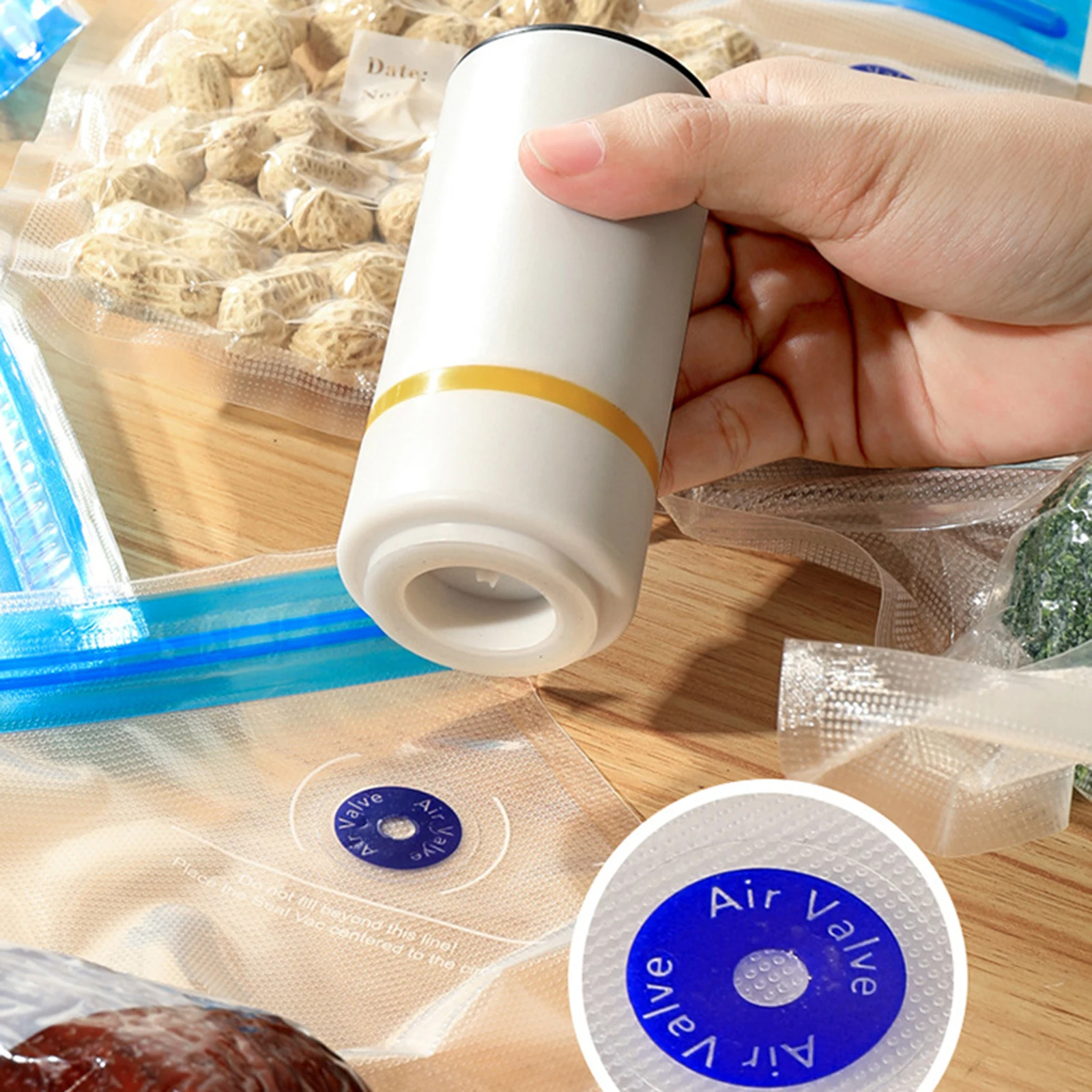 Food Storage Vacuum Sealer Machine - ถุงเก็บอาหารสูญญากาศแบบใช้ซ้ำได้ ชุดถุงซิปปิดผนึกสูญญากาศ พร้อมปั๊มไฟฟ้า USB และปั๊มสูญญากาศแบบมือ