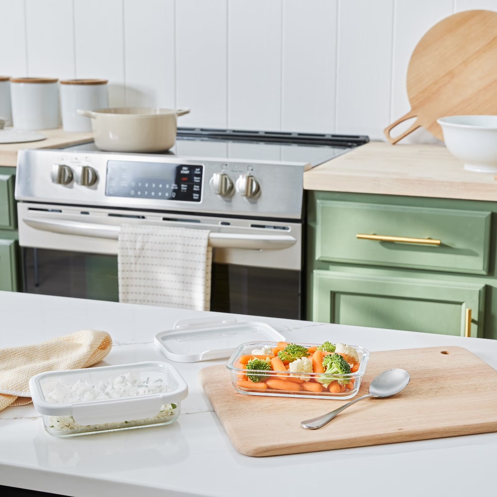 Best Food Storage - เบตเตอร์ โฮมส์ แอนด์ การ์เดนส์ภาชนะเก็บอาหารแก้วทรงสี่เหลี่ยมขนาด 2.3 คัพพร้อมฝาปิดไทรทัน
