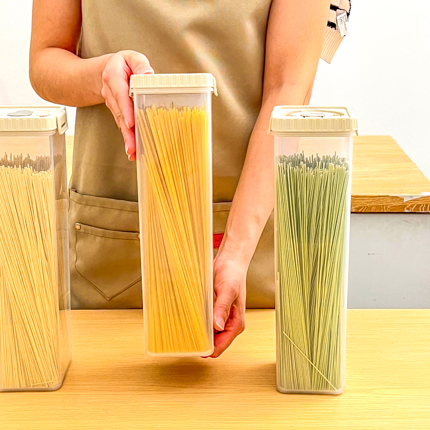 กล่องเก็บเส้นก๋วยเตี๋ยวแบบมีหู - Food Storage Containers Plastic Box บทวิจารณ์และราคา