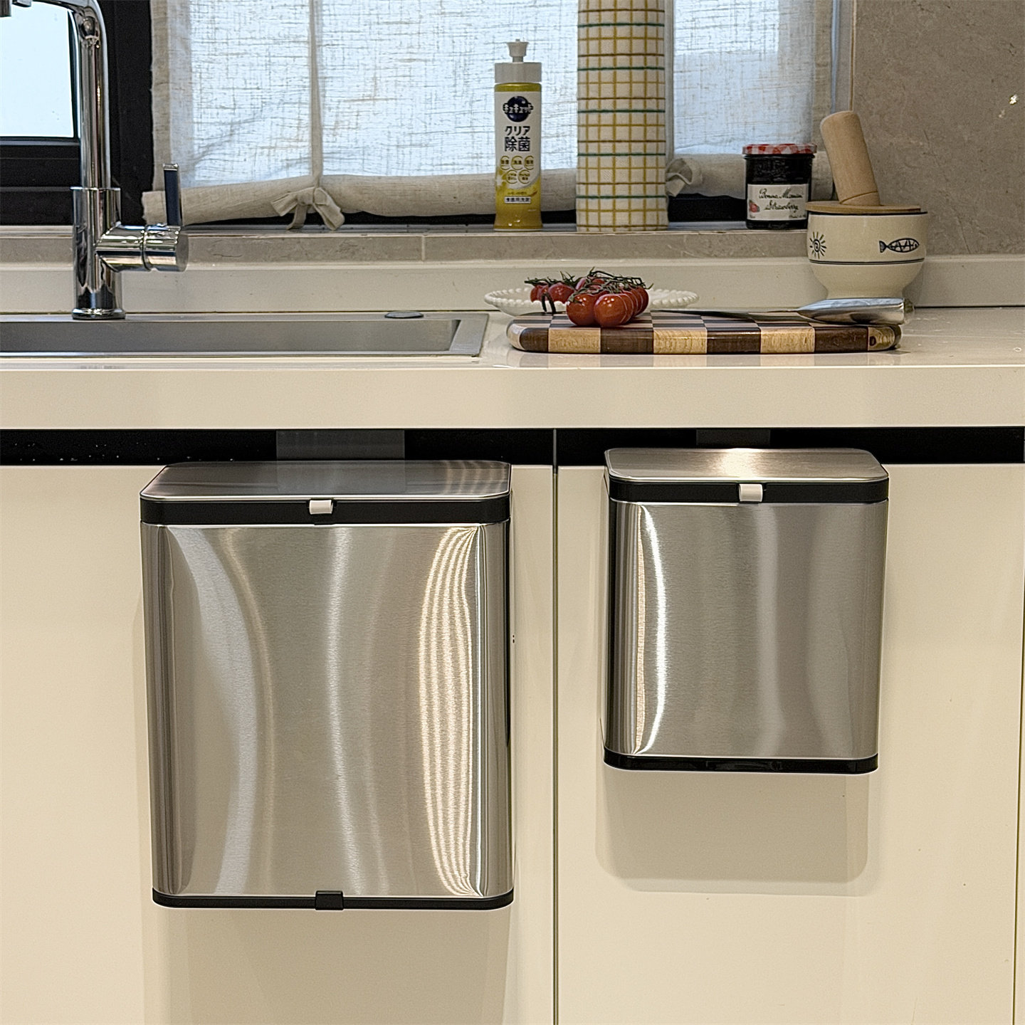 ถังขยะสแตนเลสแบบแขวนติดตู้ครัว - Food Storage Kitchen Cabinet บทวิจารณ์และราคา